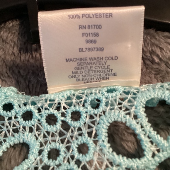 Lace Cover Up Jacket size Small - Picture 4 of 4